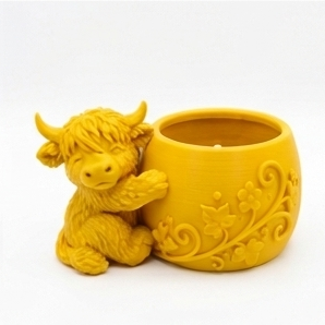 Cute Highland Cow Planter - Image 10